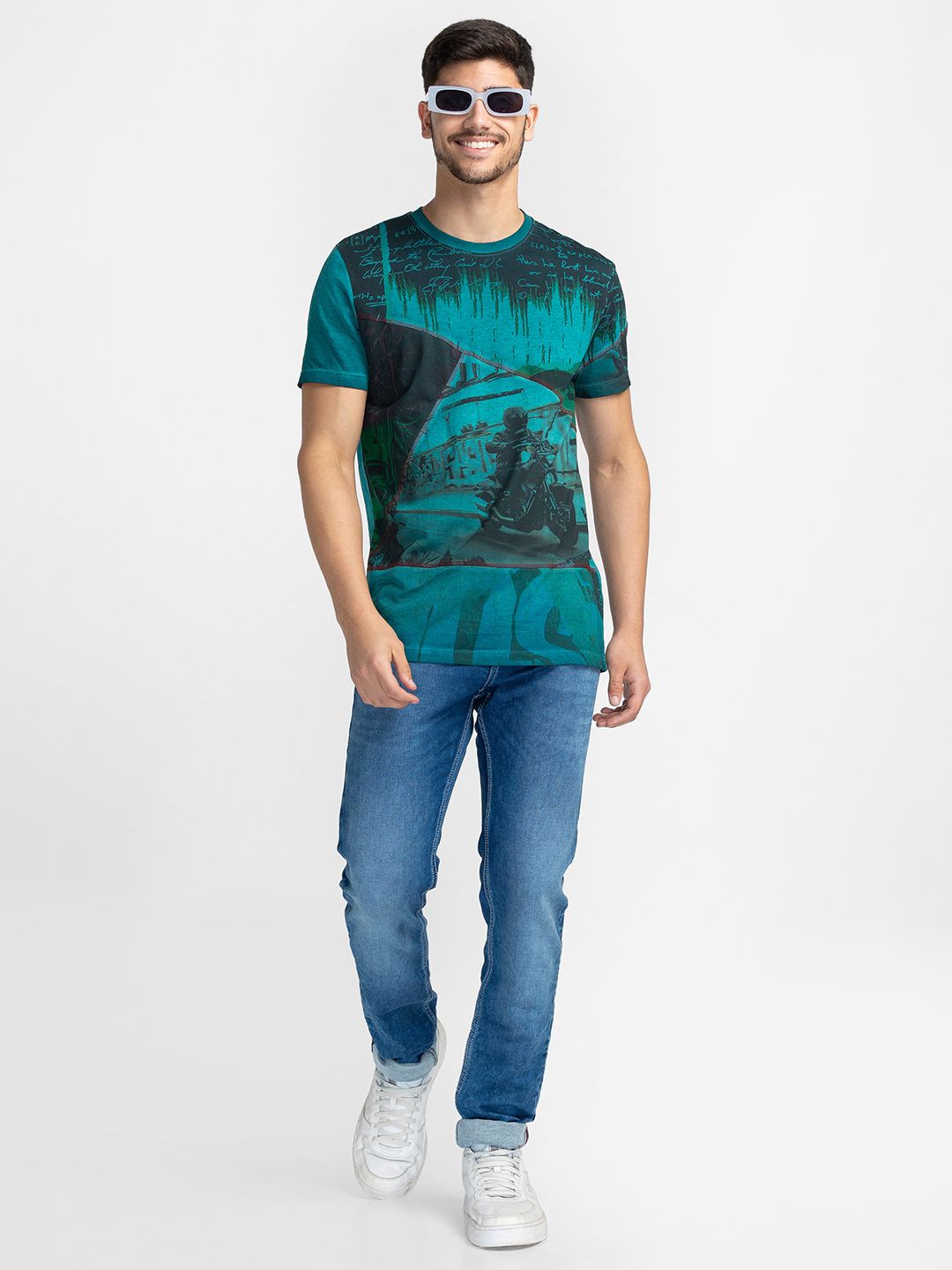 Being Human Men Green Printed Pockets T-shirt
