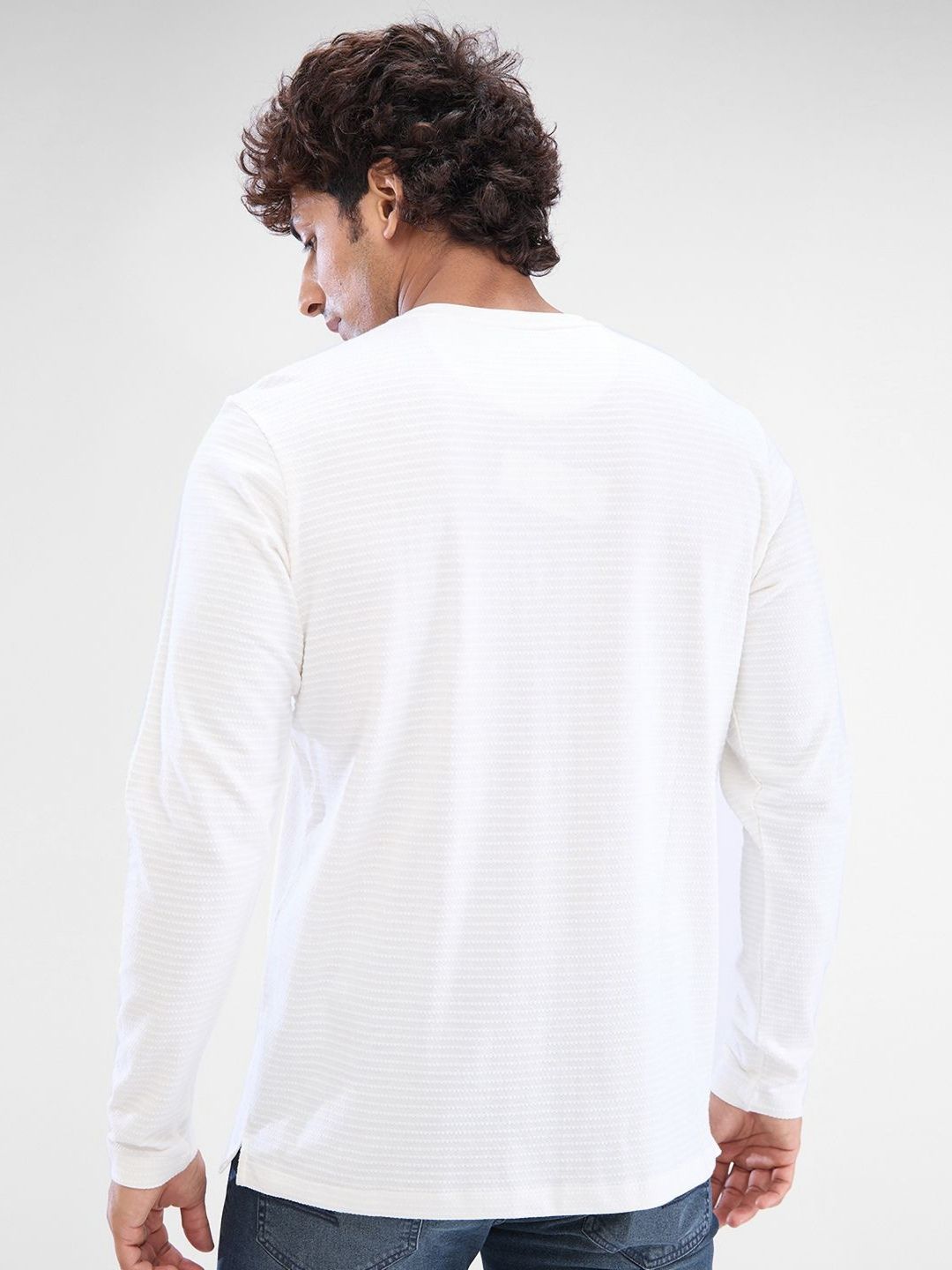 SPYKAR Men Mandarin Collar Slim Fit Solid T-shirt