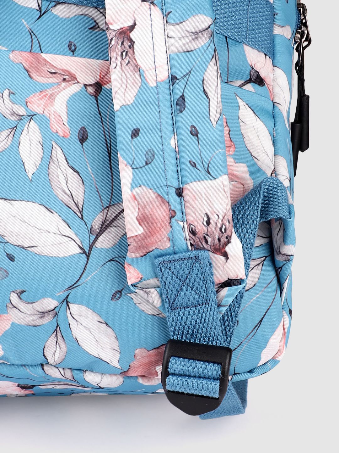 Lino Perros Women Floral Print Backpack