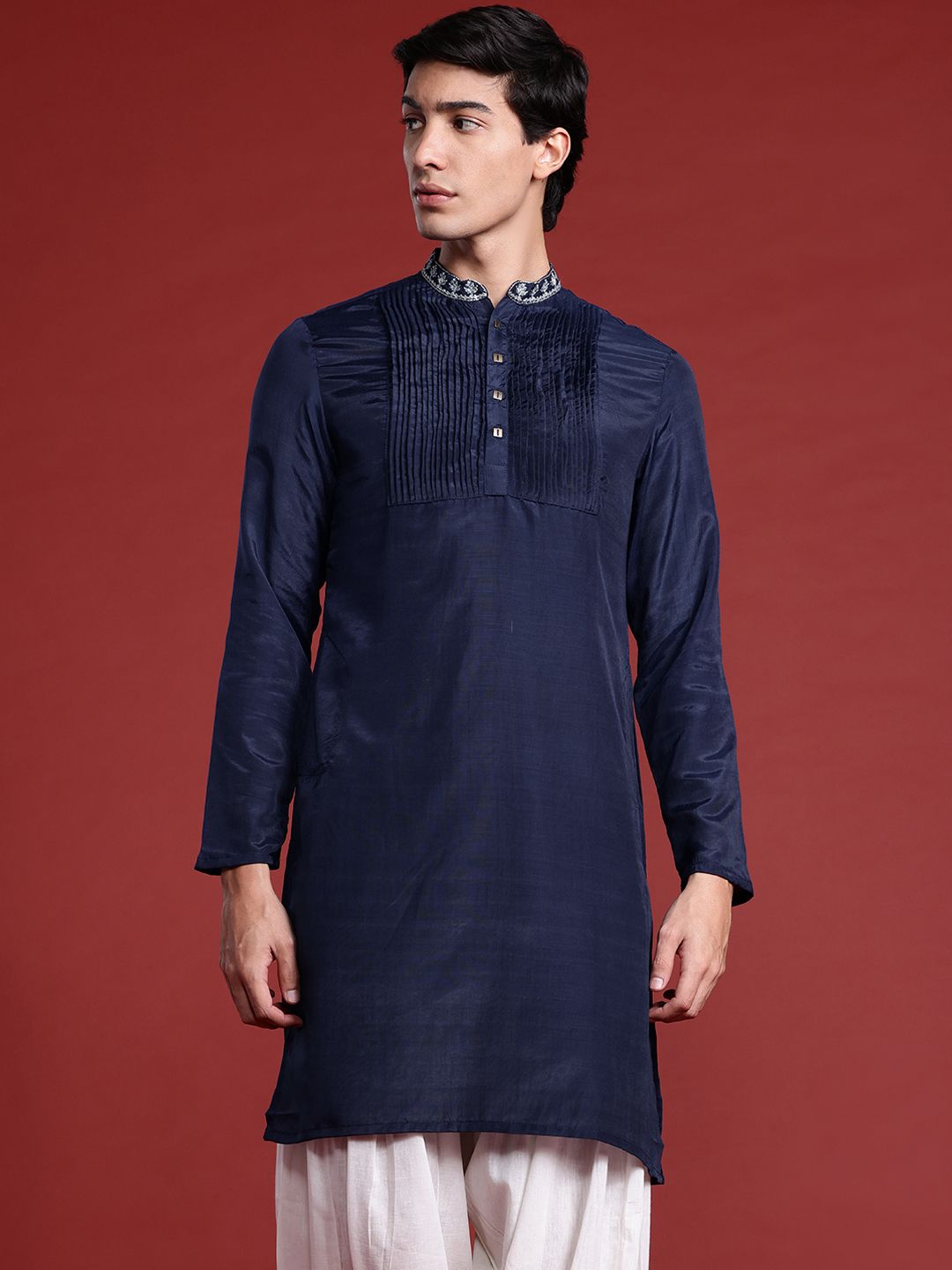 Anouk Mandarin Collar Straight Kurta