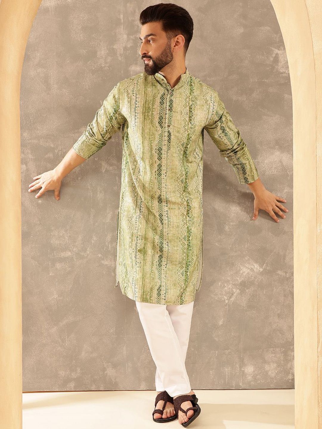 SOJANYA Ethnic Motifs Printed Band Collar Cotton Silk Straight Kurta