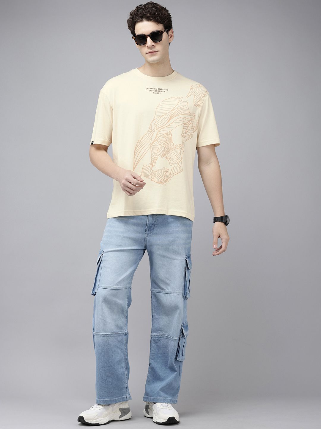 SPYKAR Graphic Printed Drop-Shoulder Sleeves Oversized T-shirt