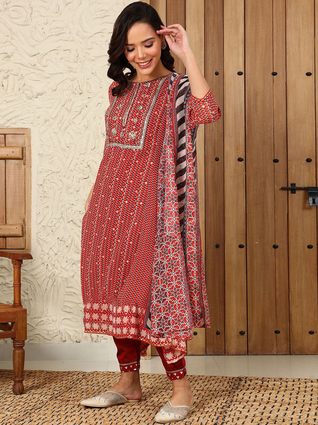 W Women Printed Regular Gotta Patti Kurta with Trousers & With Dupatta