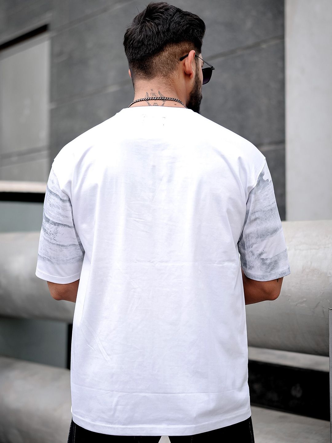 Maniac Abstract Round Neck T-shirt