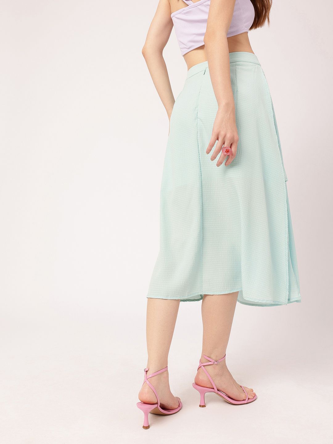 DressBerry Women Feminine Flair Seersucker Side Slit A-Line Midi Skirt