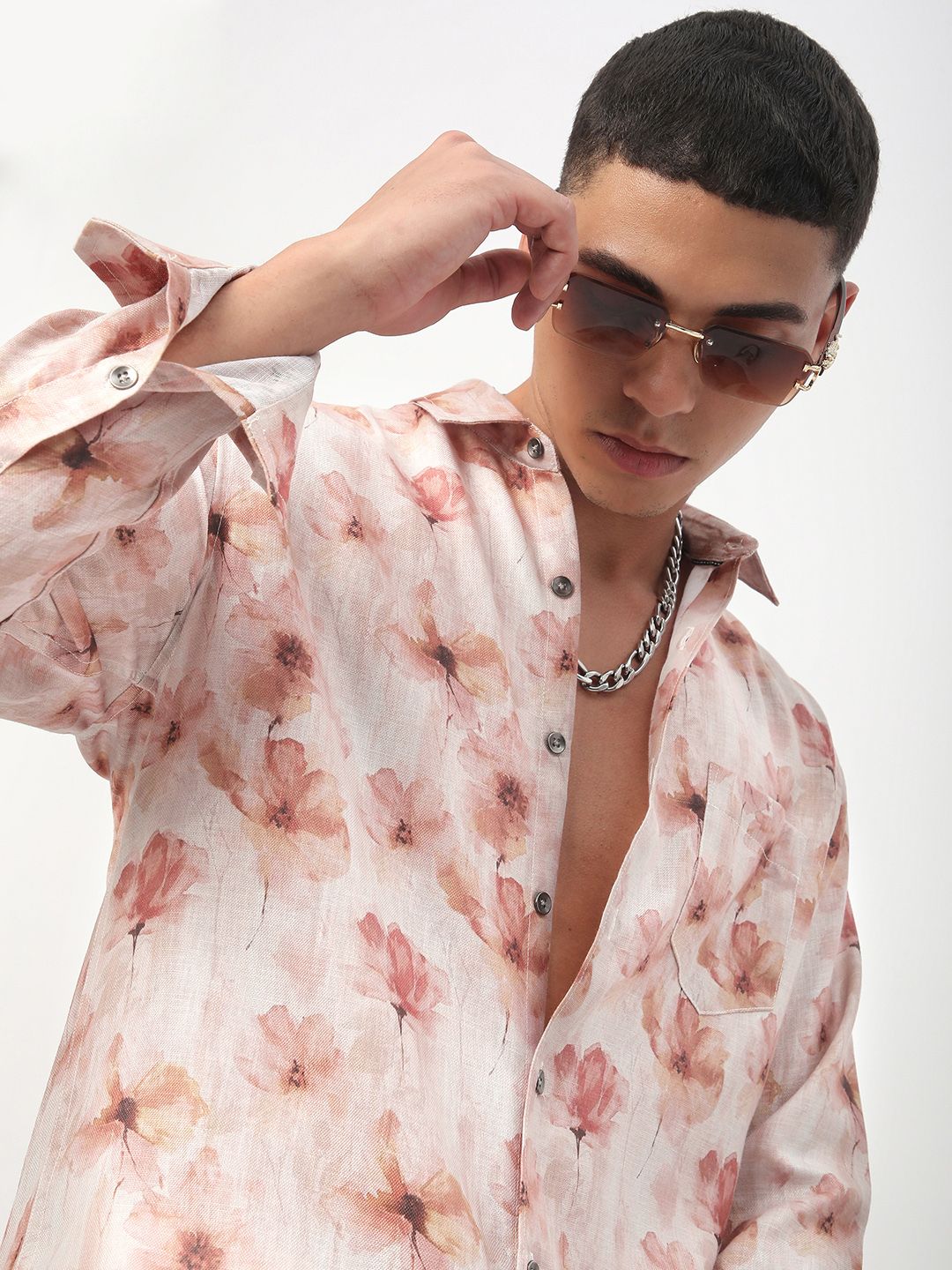 VASTRADO Men Classic Cutaway Collar Floral Printed Casual Shirt