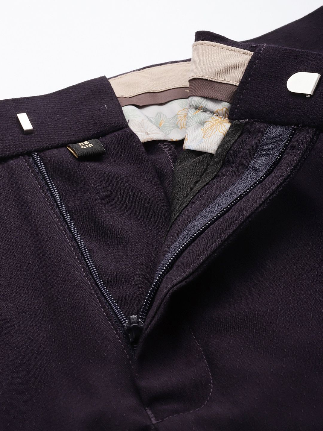 Park Avenue Super Slim Fit Self Design Notched Lapel Single-Breasted 3 Piece Suits