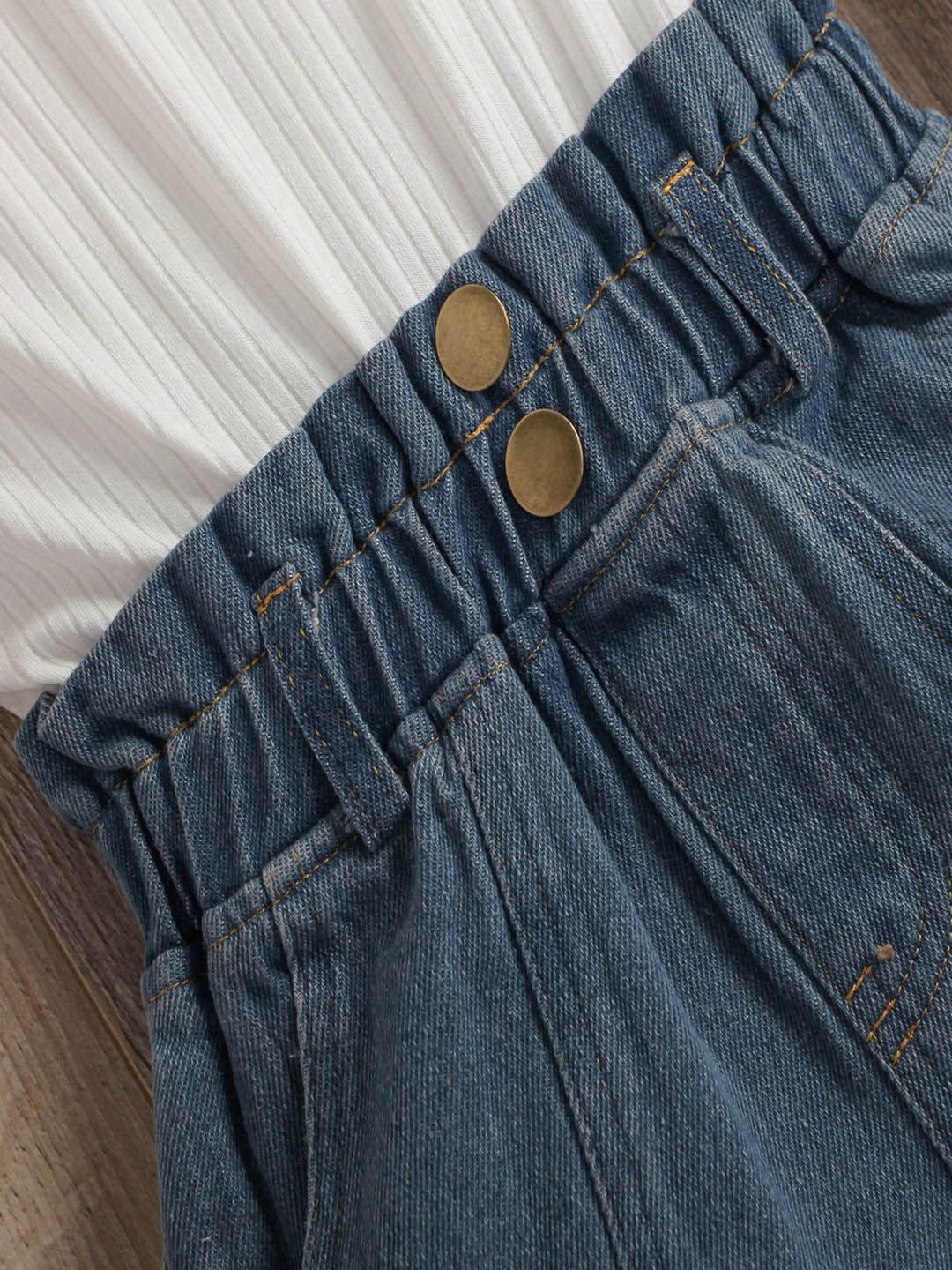 YK Girls Sleeveless Top & Shorts Clothing Set