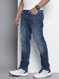 The Indian Garage Co Men Slim Fit Cat Scratches Light Fade Stretchable Jeans