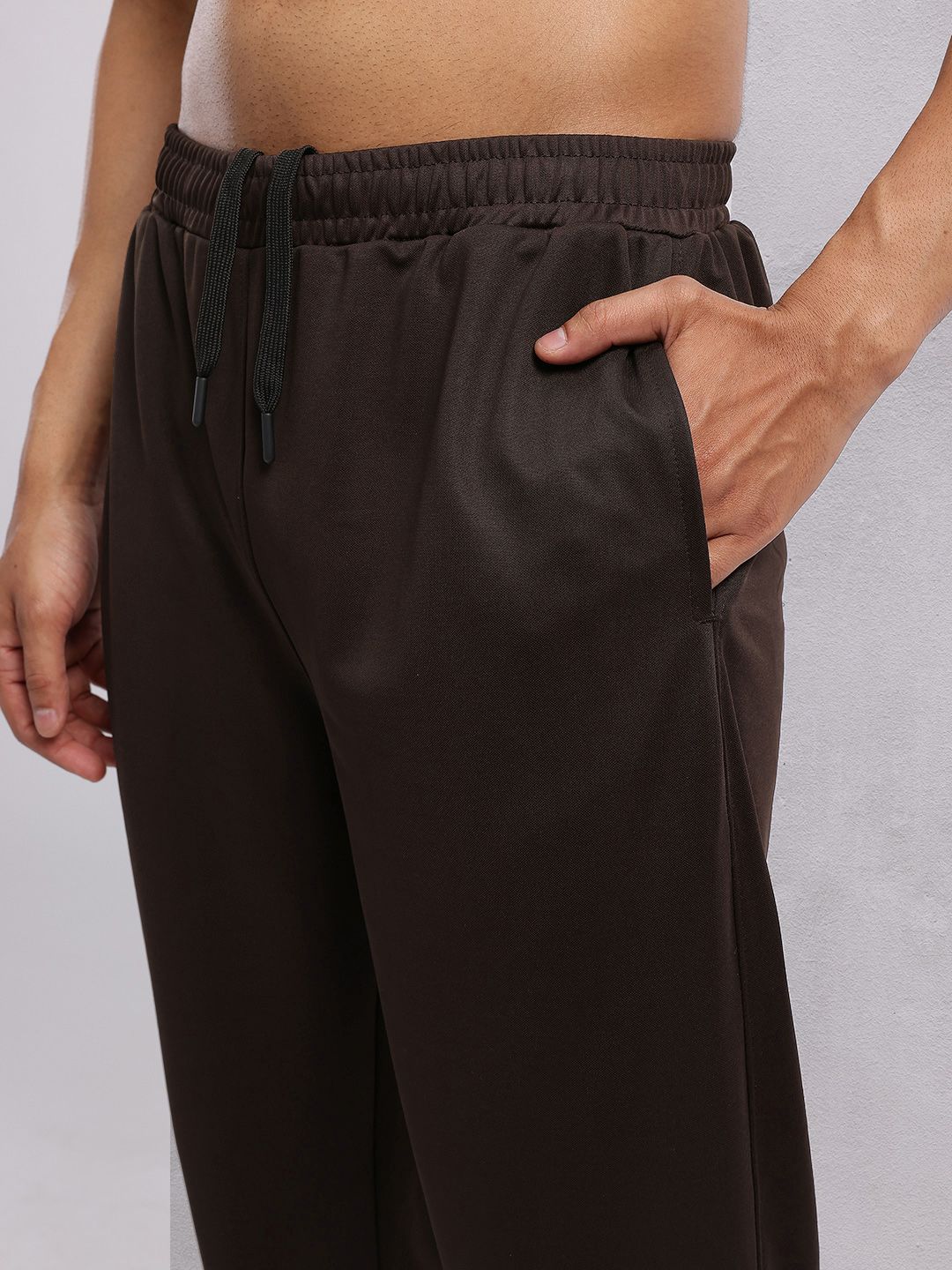 HRX by Hrithik Roshan Men Typography Print Mid-Rise Rapid-Dry Training Joggers