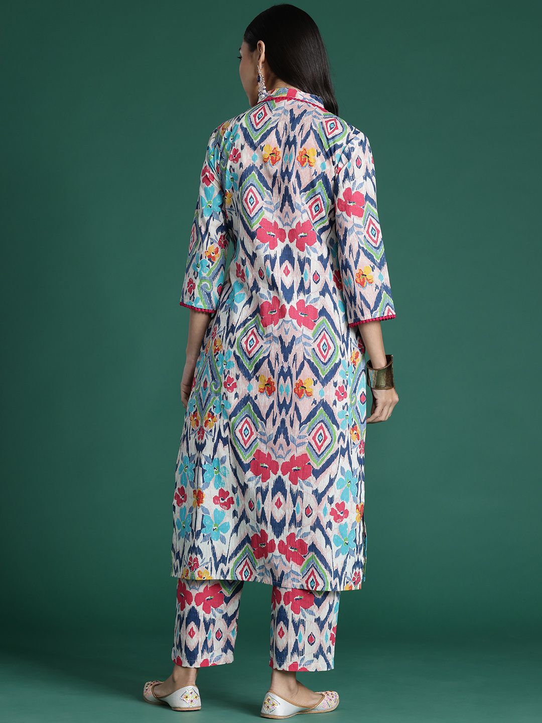 Indo Era Women Printed Panelled Pure Cotton Kurta with Trousers