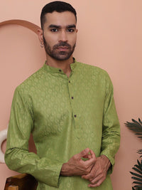 Jompers Men Woven Design Kurtas