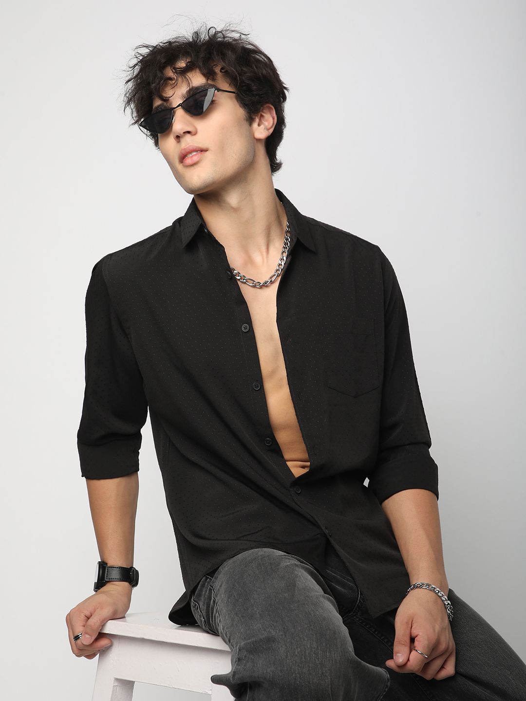 VASTRADO Men Classic Slim Fit Opaque Casual Shirt