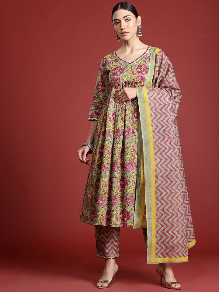 Indo Era Floral Printed Pleated Pure Cotton Kurta with Trousers & With Dupatta