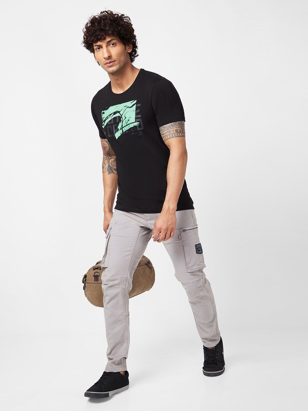 SPYKAR Graphic Printed Slim Fit Cotton T-Shirt