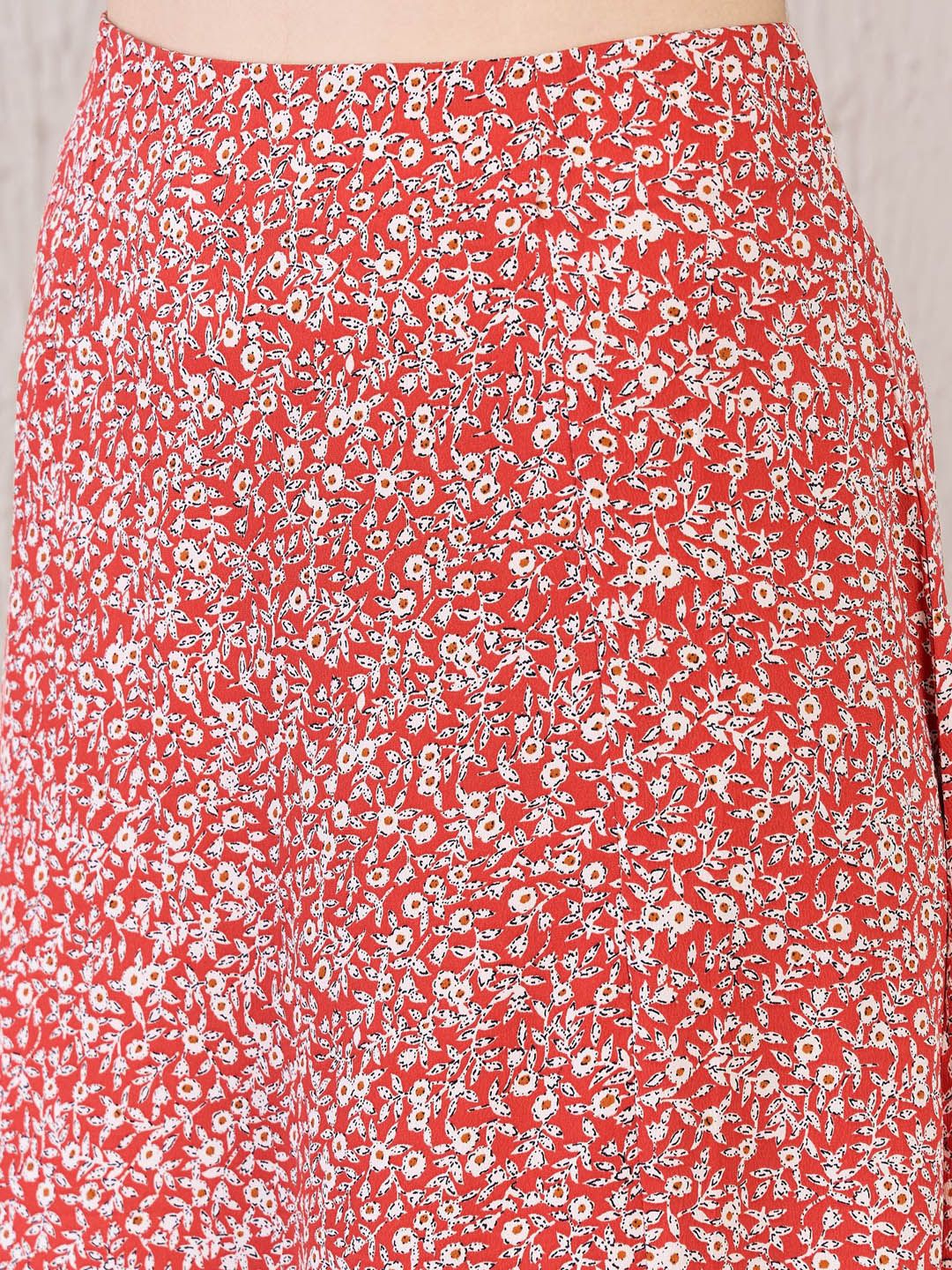 Berrylush Floral Printed High Rise A-Line Maxi Skirt