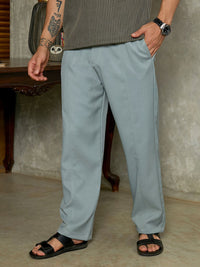 Campus Sutra Men Comfort Mid-Rise Trousers