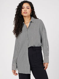 SASSAFRAS Oversized Vertical Striped Spread Collar Casual Shirt