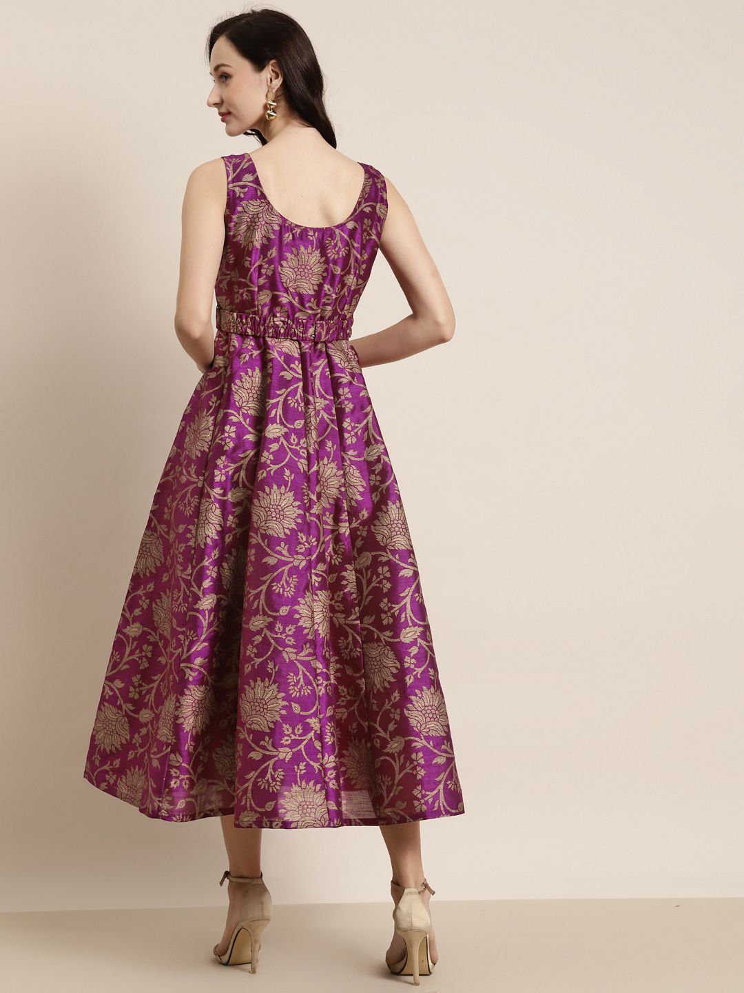 Shae by SASSAFRAS Purple & Gold-Toned Floral Jacquard Self-Belt Maxi Dress