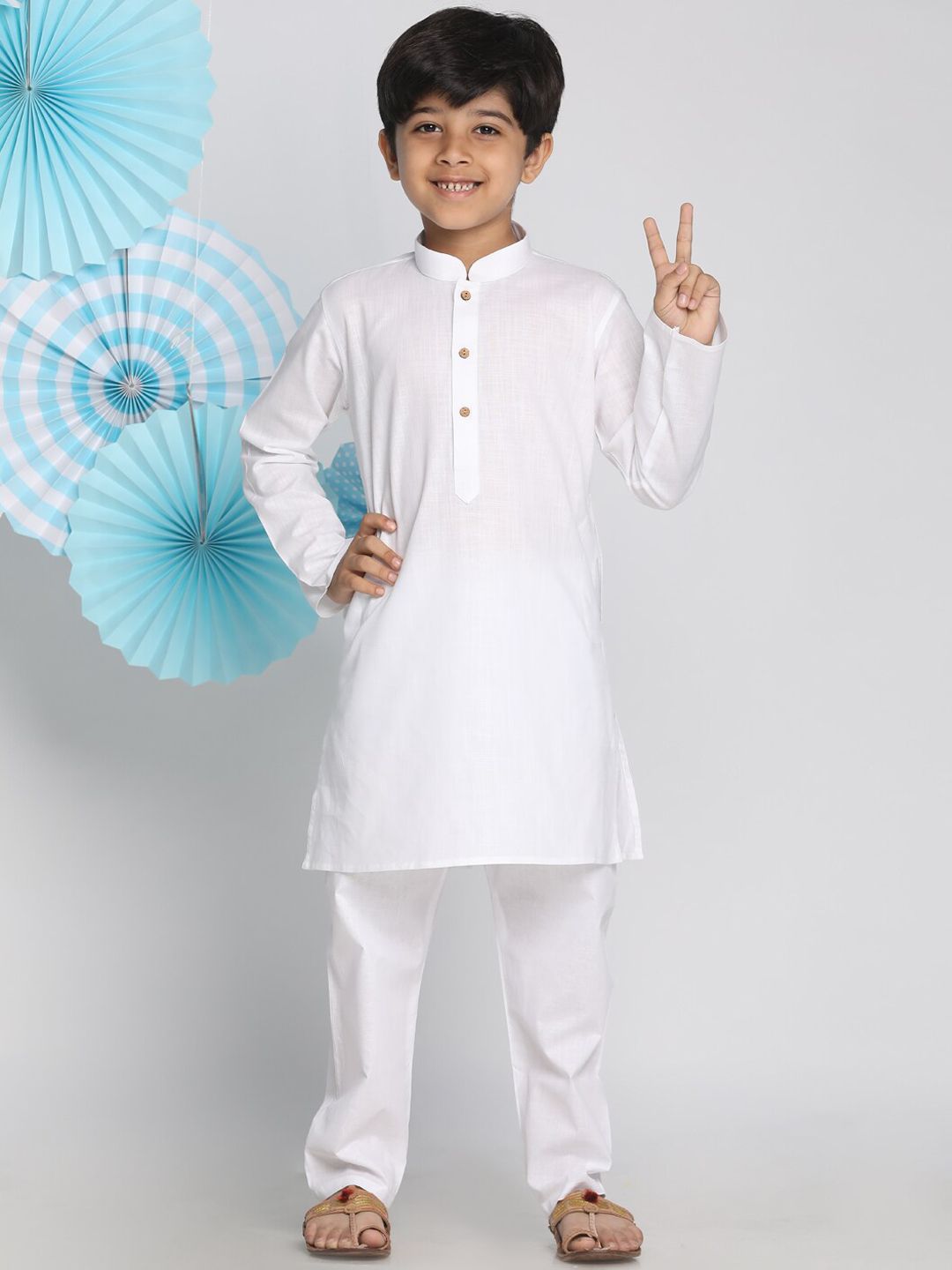 VASTRAMAY Boys White Kurta with Pyjamas