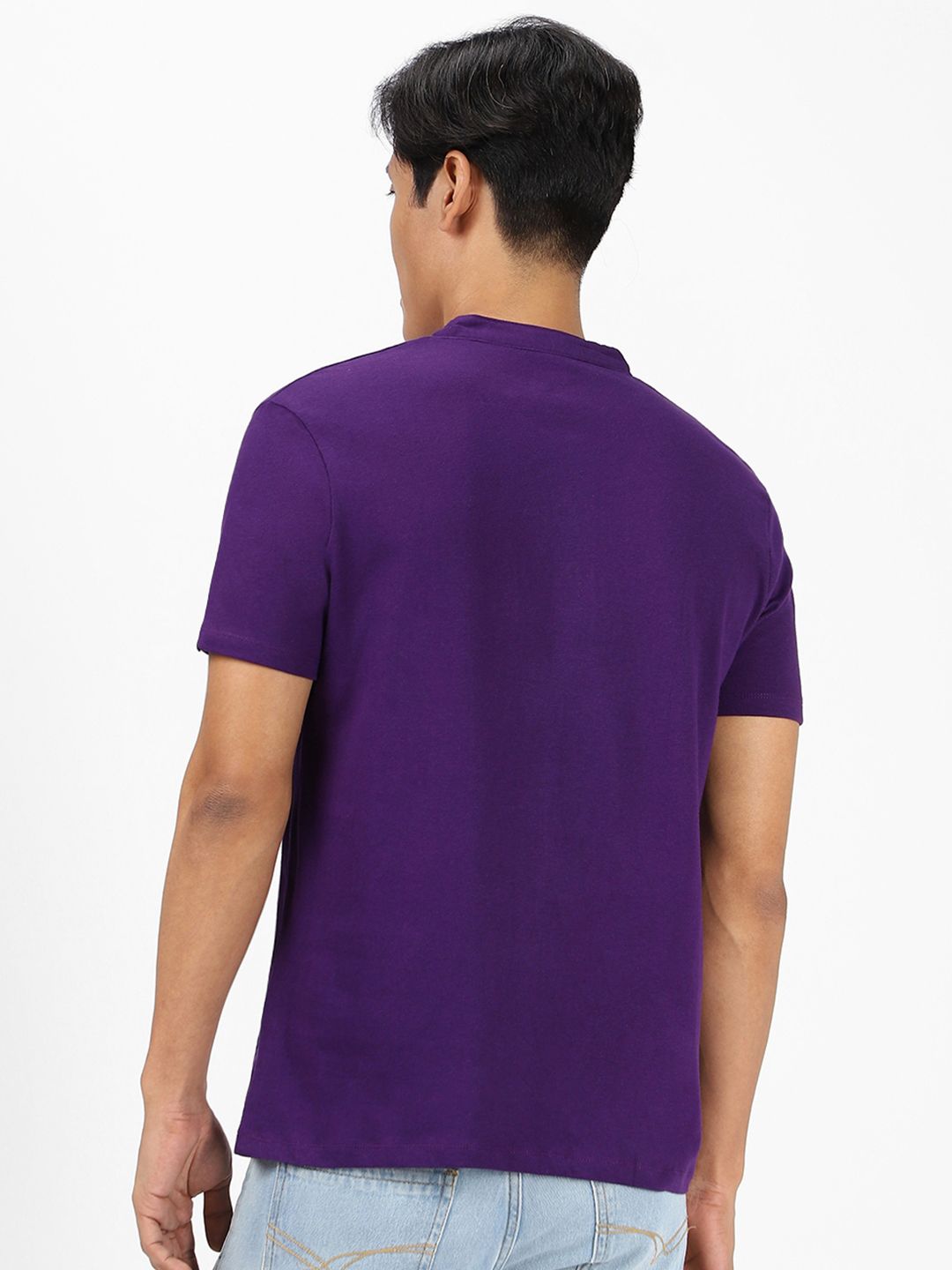 Urbano Fashion Men Purple Solid Slim Fit Mandarin Collar Pure Cotton T-shirt