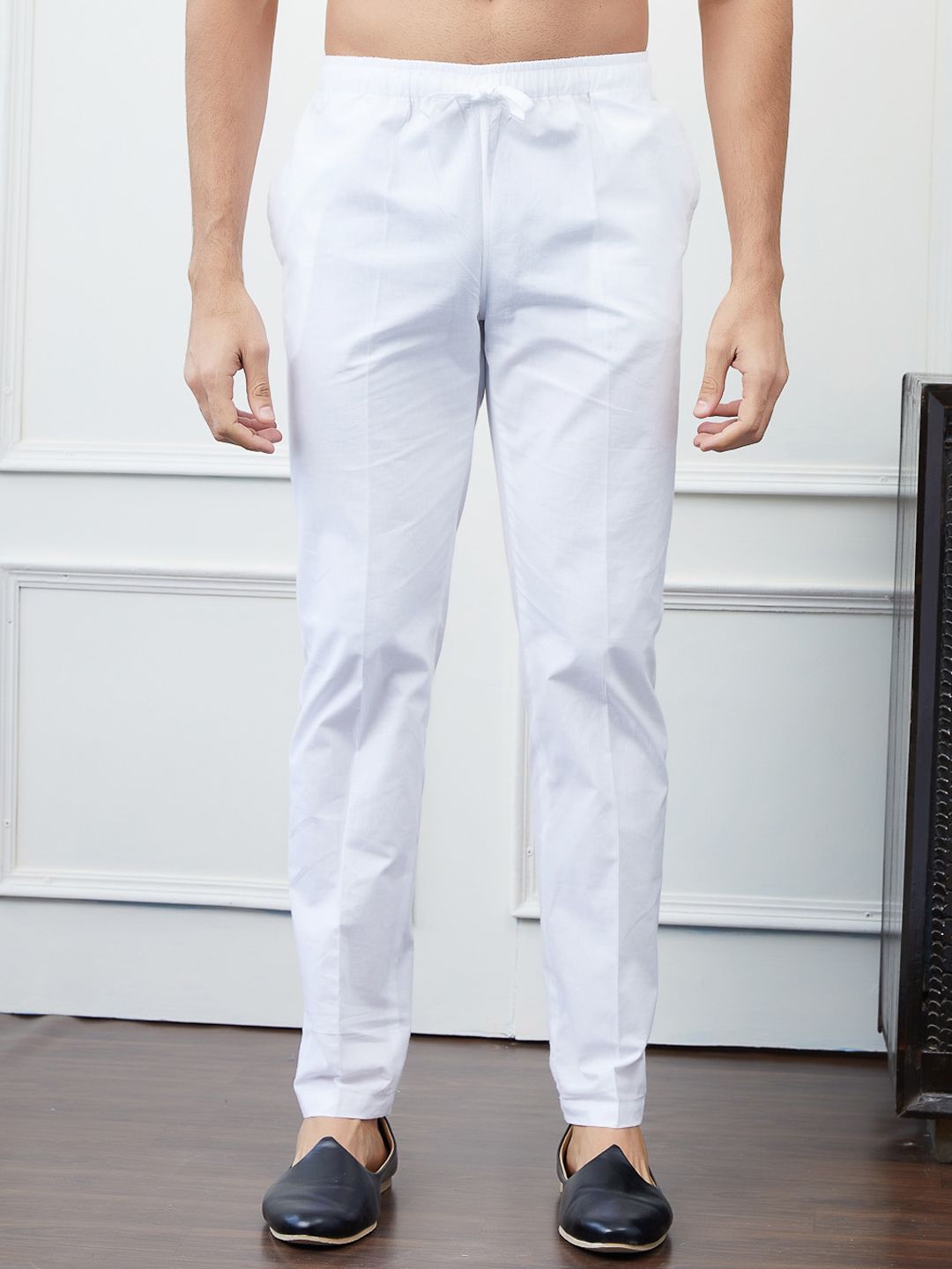 See Designs Regular Long Sleeves Shirt Collar Pure Cotton Kurta with Pyjamas