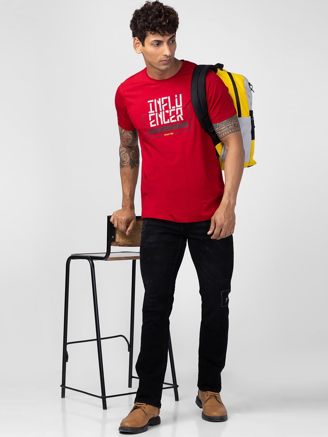 SPYKAR Men Typography Printed Slim Fit T-shirt