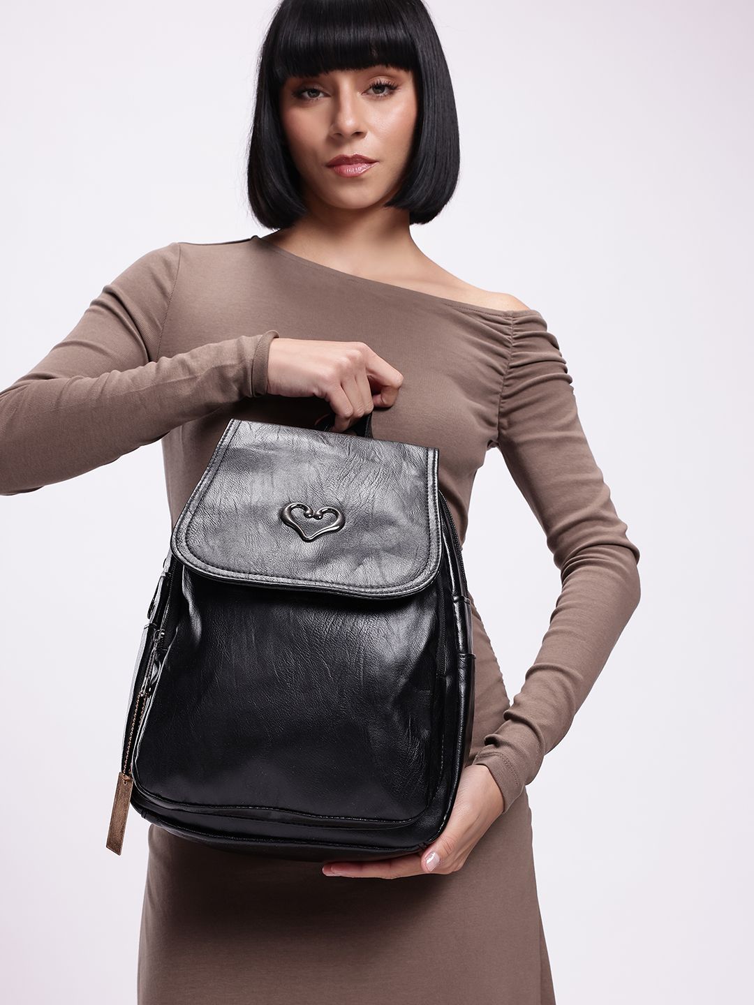 DressBerry Women Backpack