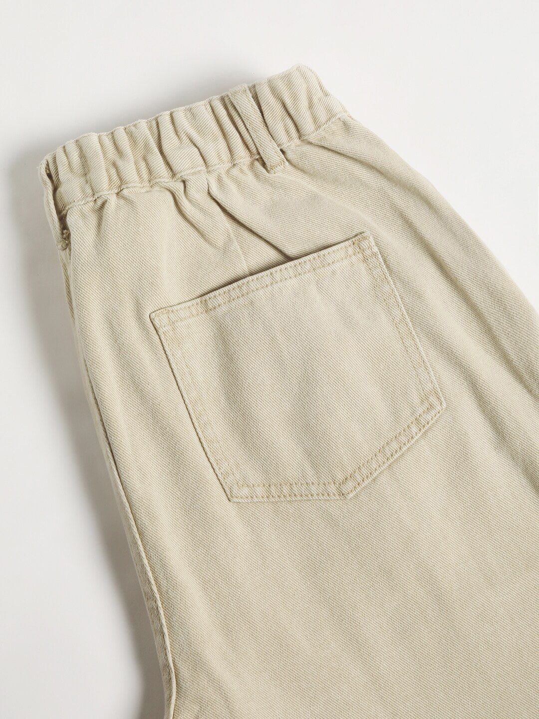 THE BEAR HOUSE Men Straight Fit Clean Look Mid-Rise Regular Jeans