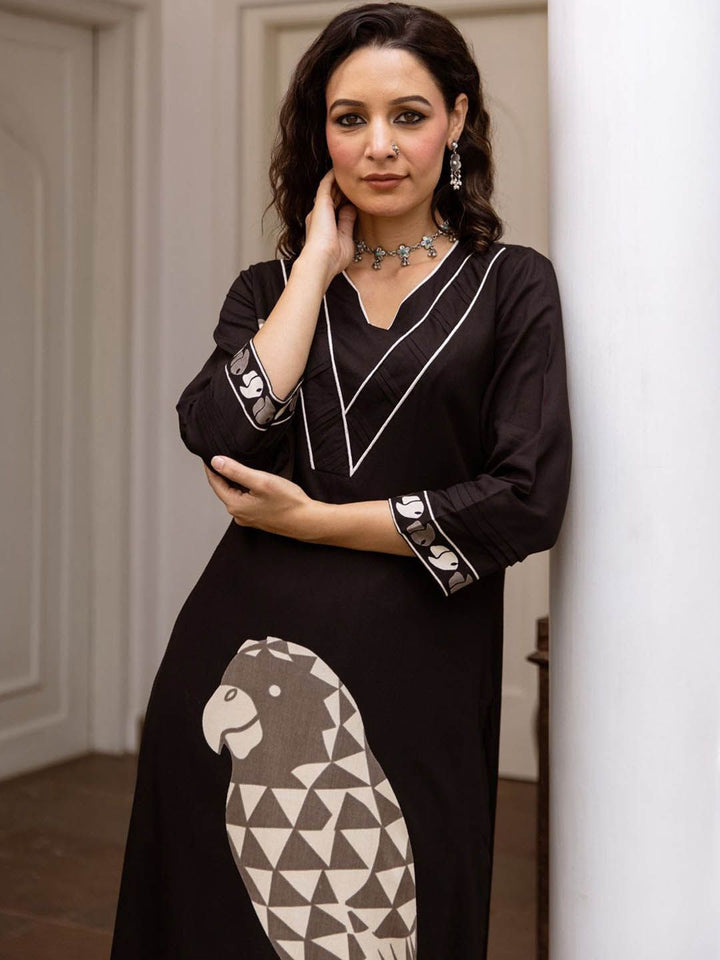 Indo Era Quirky Printed Straight Kurta With Trousers