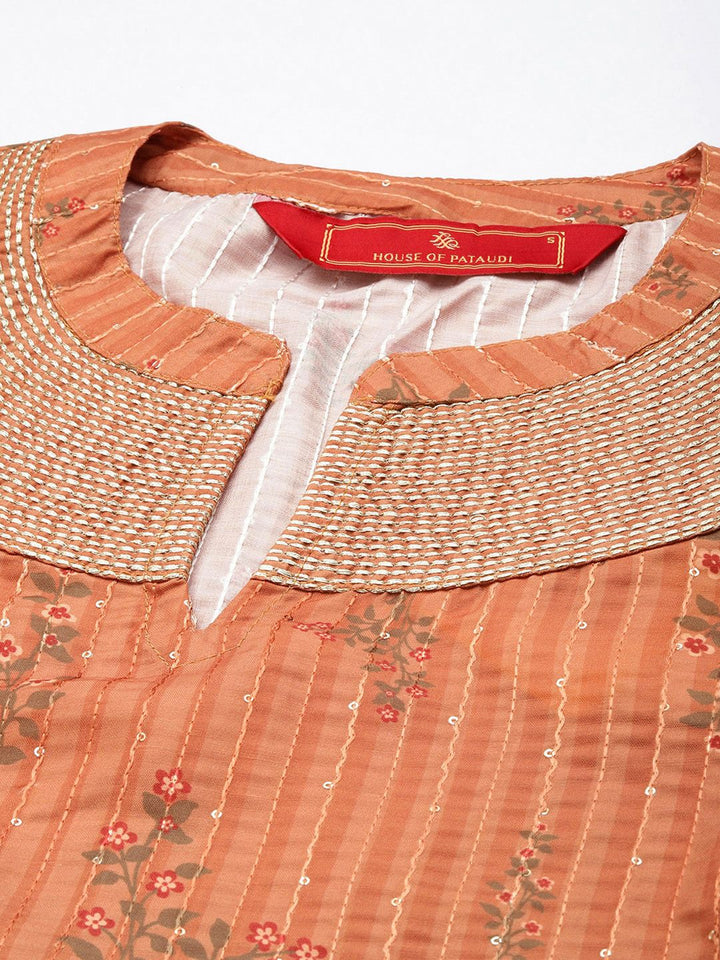 House of Pataudi Floral Printed Sequinned Jashn Kurta