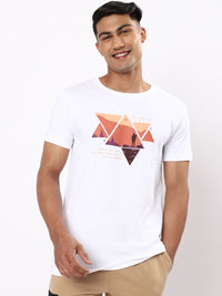 Bewakoof Men White & Coral Printed T-shirt