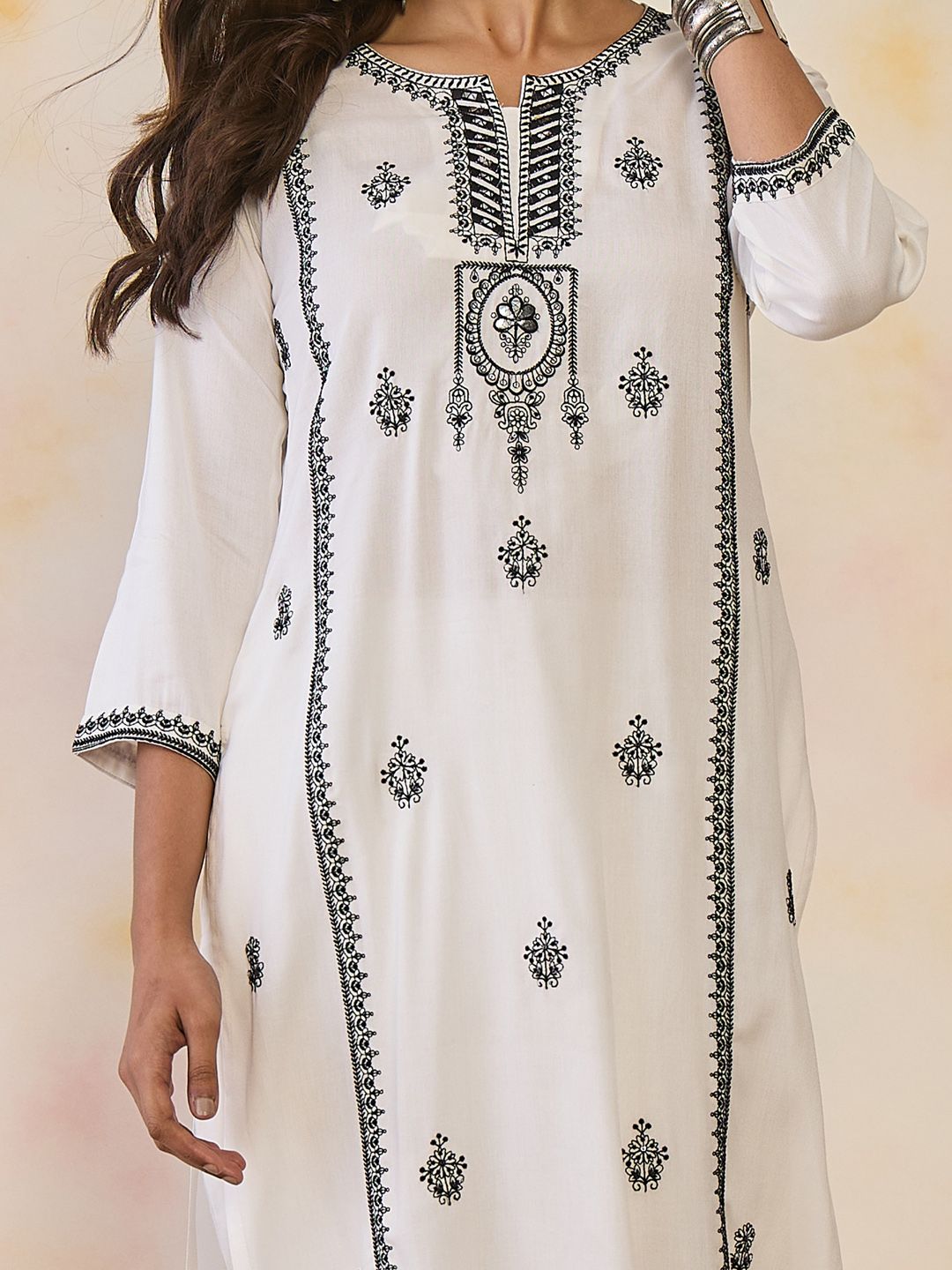 Indo Era Women Ethnic Motifs Embroidered Thread Work Floral Kurta
