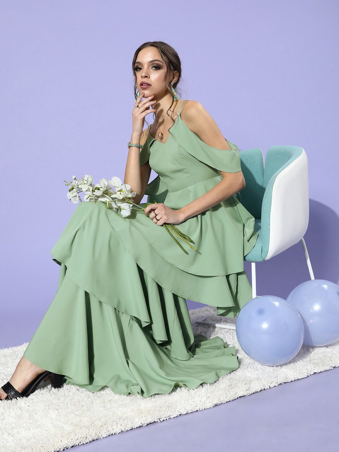 Berrylush Women Gorgeous Green Solid Tiered Dress