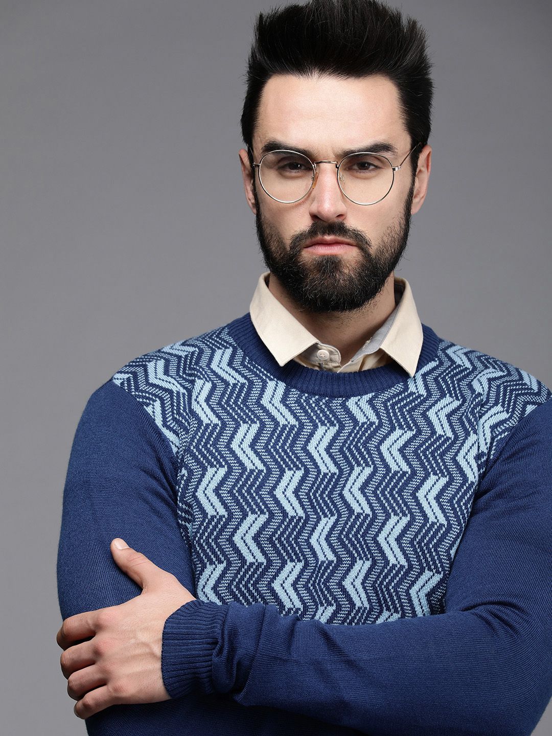 Raymond Men Blue Chevron Printed Pullover