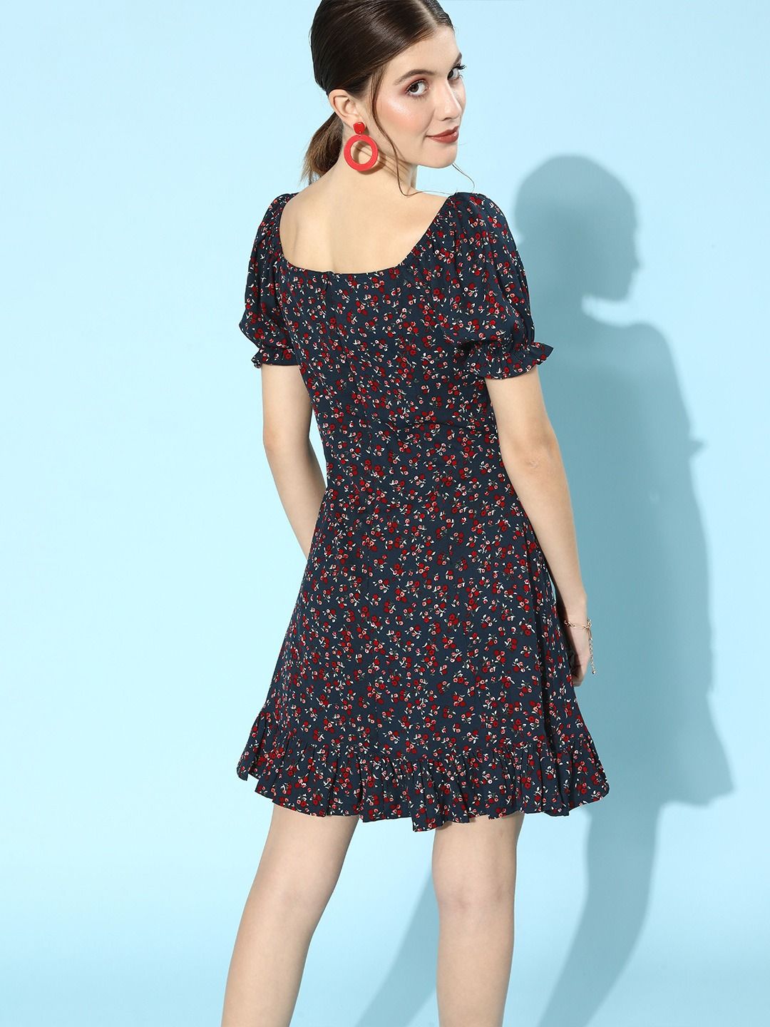 Berrylush Women Deep Navy Blue Floral Puff Sleeves Dress