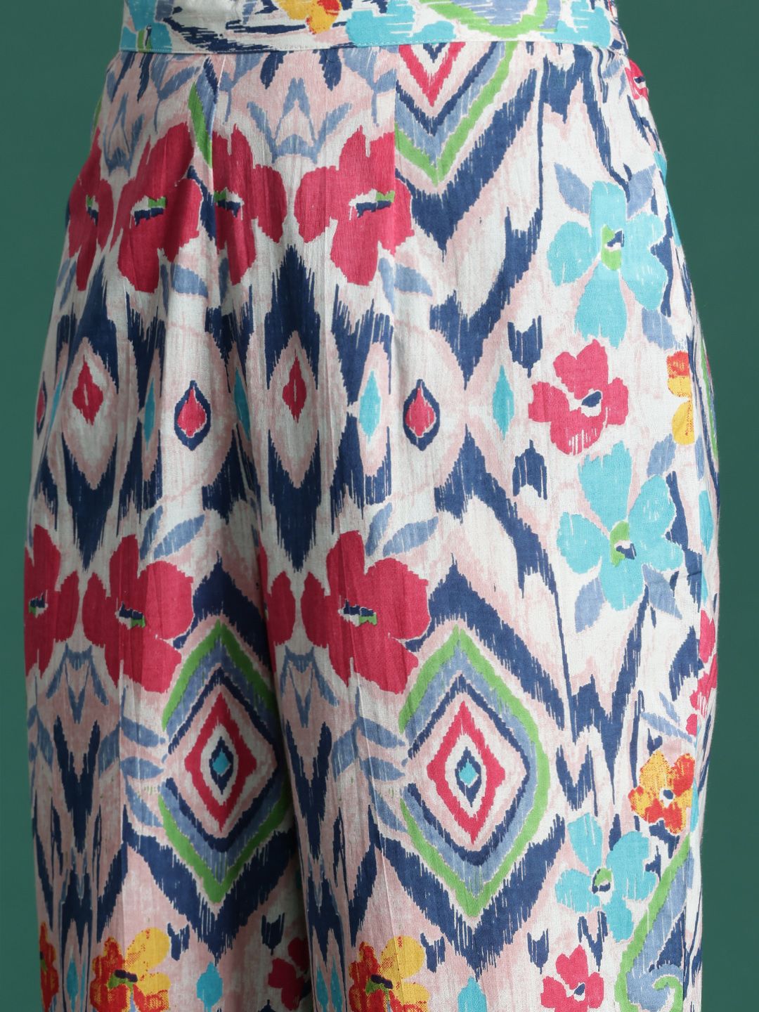 Indo Era Women Printed Panelled Pure Cotton Kurta with Trousers