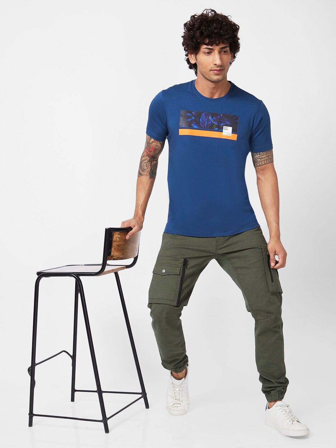 SPYKAR Graphic Printed Slim Fit Cotton T-shirt