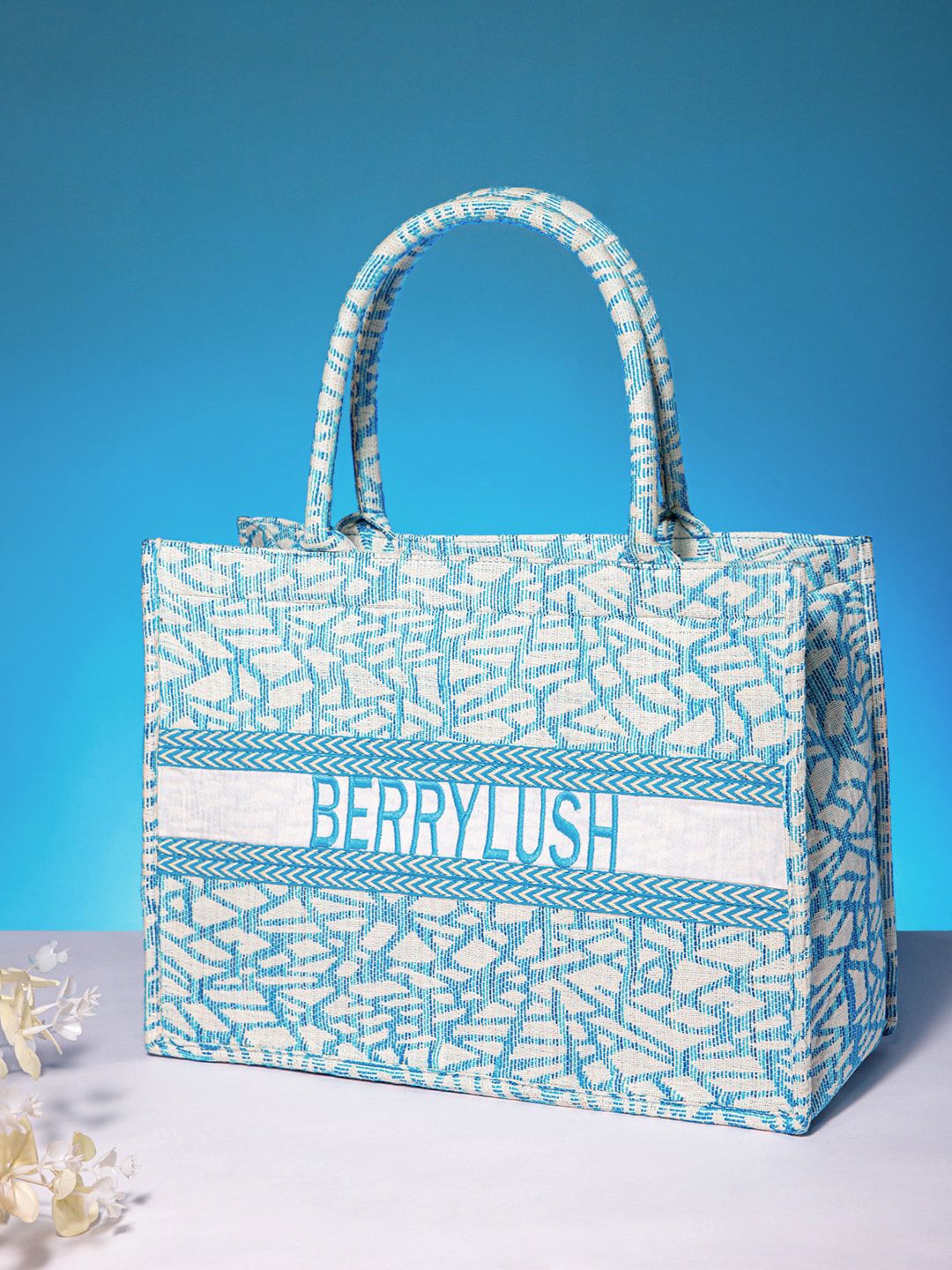 Berrylush Printed Structured Tote Bag