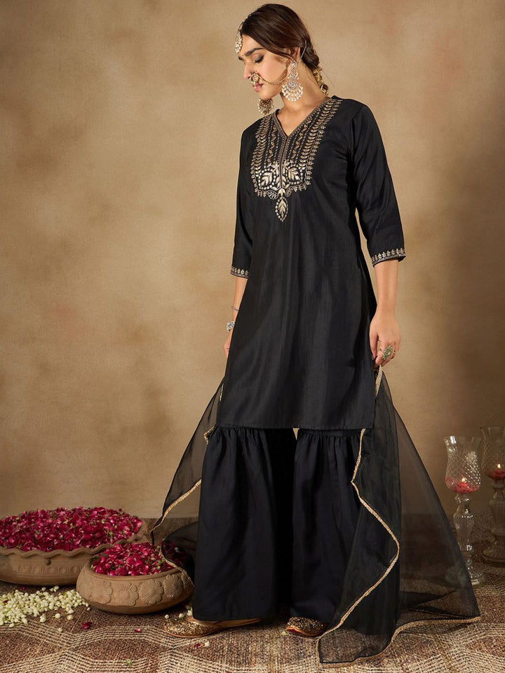 Indo Era Women Ethnic Motifs Embroidered Regular Liva Kurta with Sharara & With Dupatta