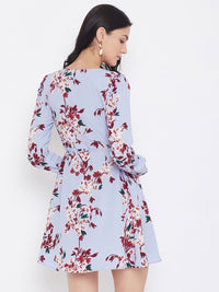 Berrylush Women Blue Printed Wrap Dress