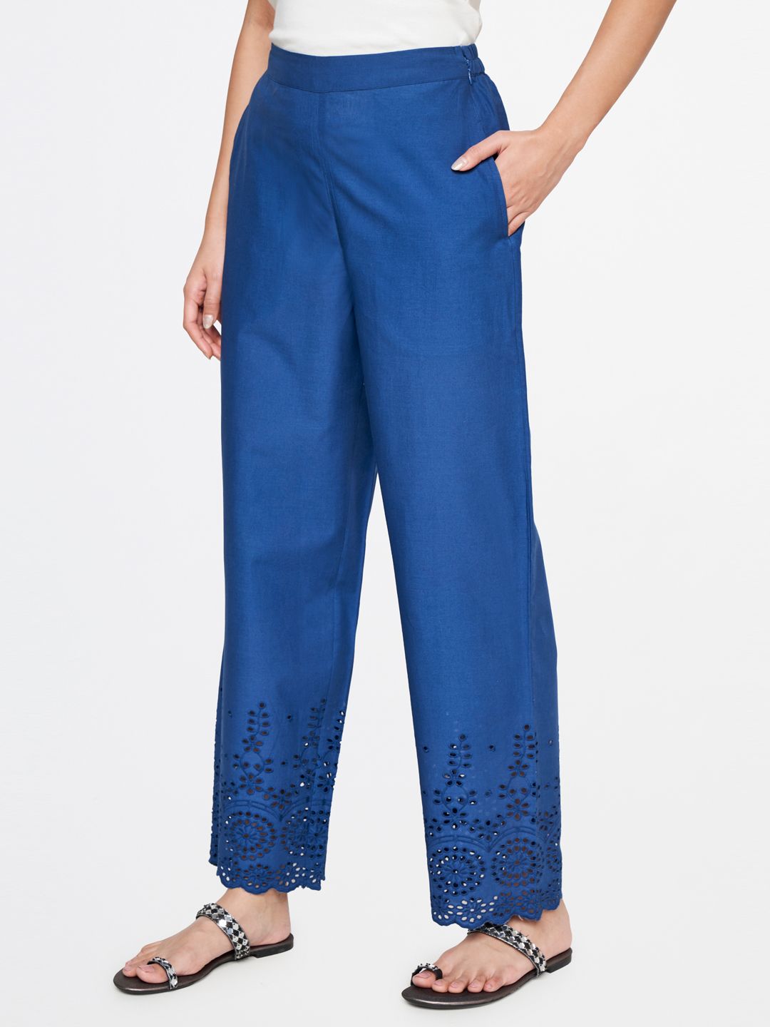 Global Desi Women Mid-Rise Straight Fit Trousers