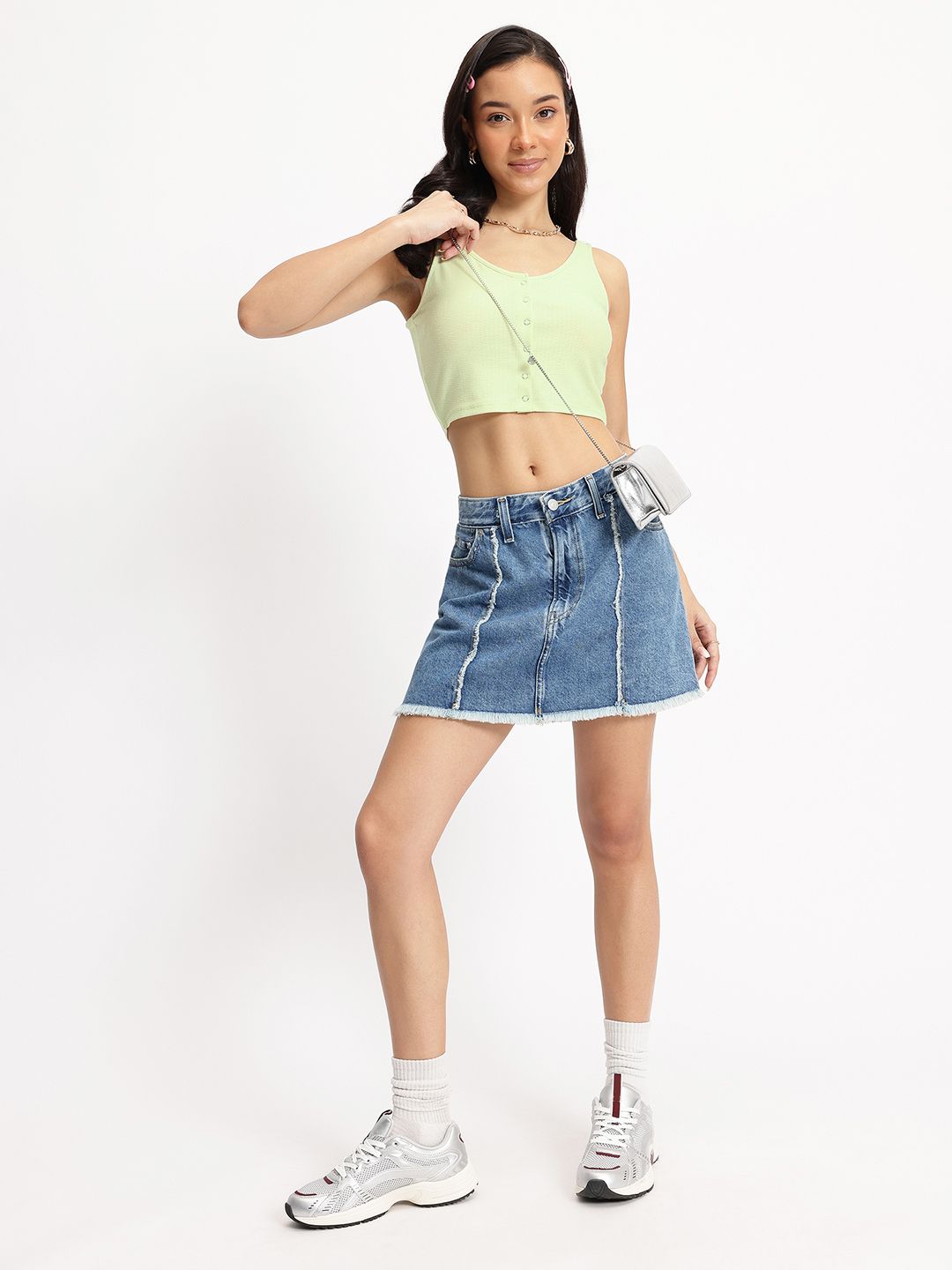 DressBerry It-Girl Essential Textured Crop Top