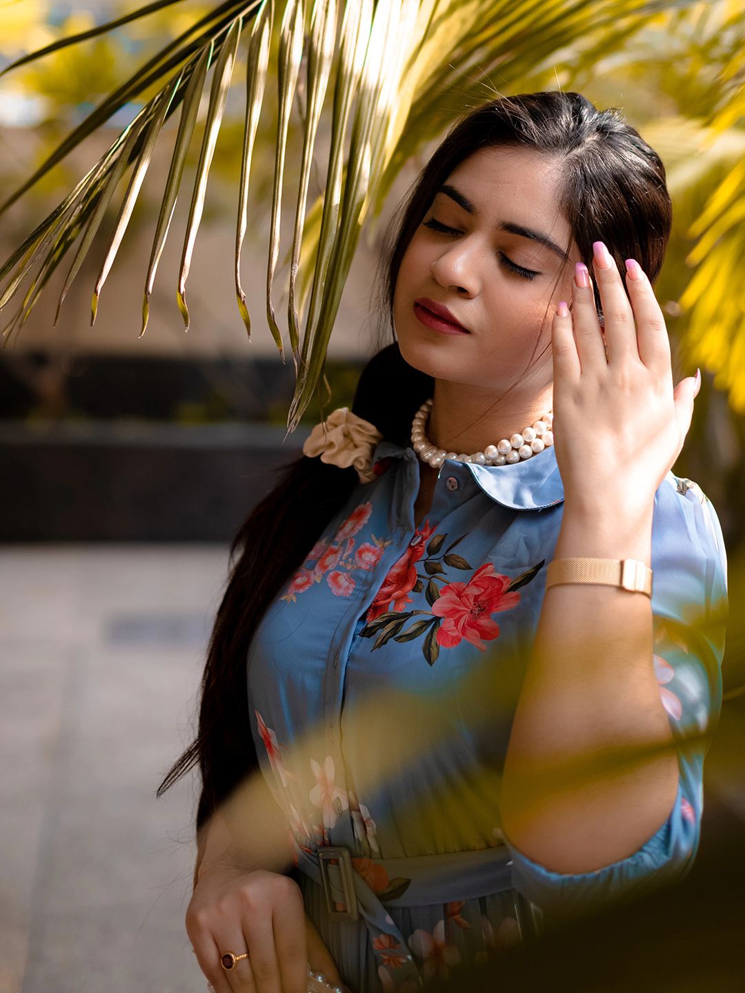 SASSAFRAS Grey & Peach-Coloured Floral Printed Accordian Pleat Fit & Flare Dress