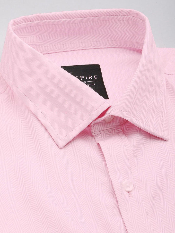 Park Avenue Self Design Slim Fit Textured Formal Shirt