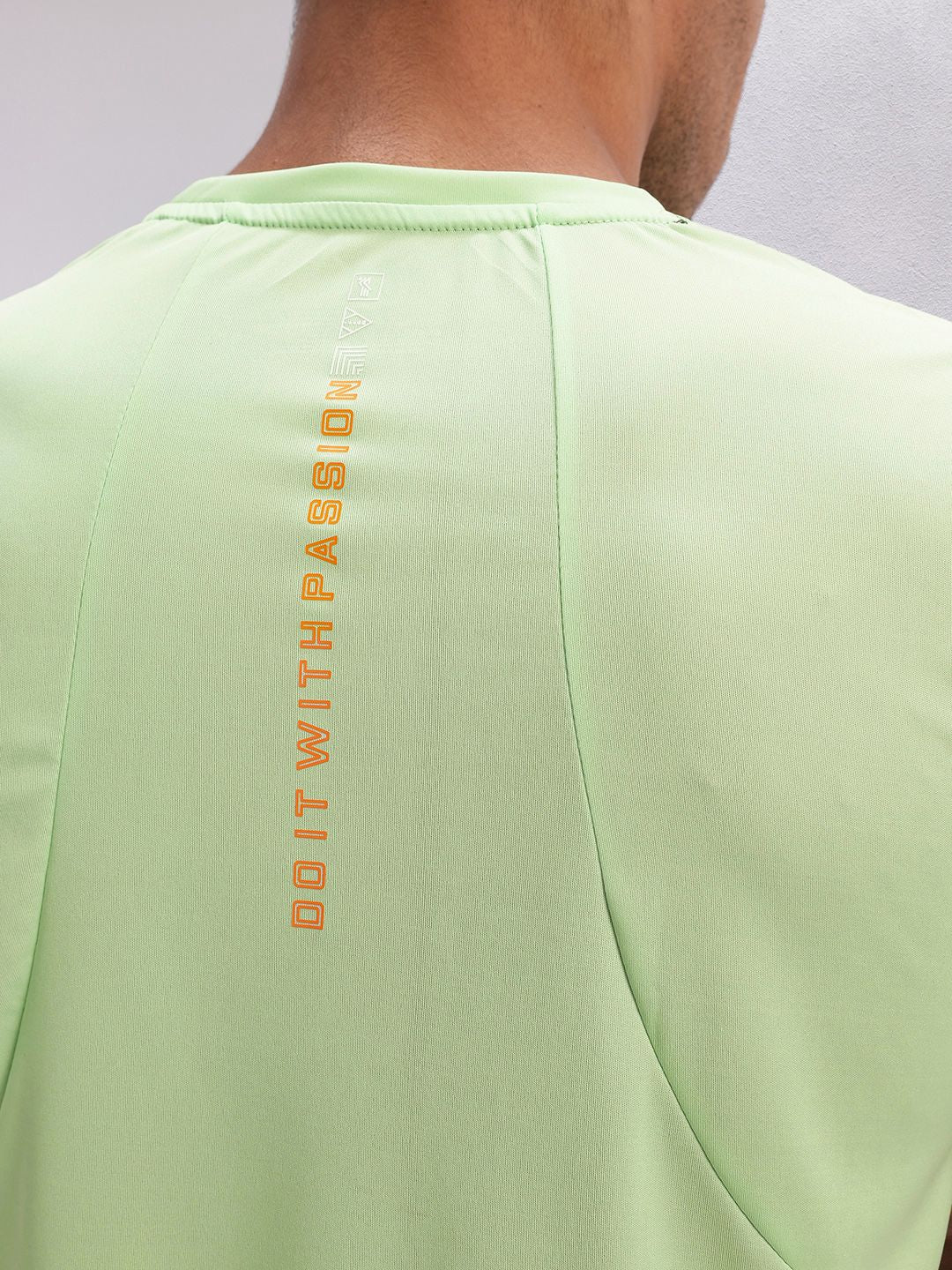 HRX by Hrithik Roshan Rapid-Dry Ultralite Running T-shirt