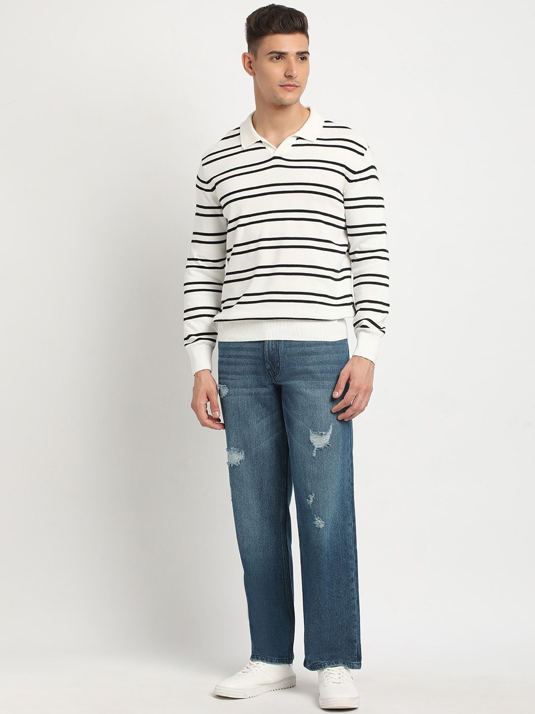 THE BEAR HOUSE Men Straight Fit Mildly Distressed Light Fade Pure Cotton Jeans