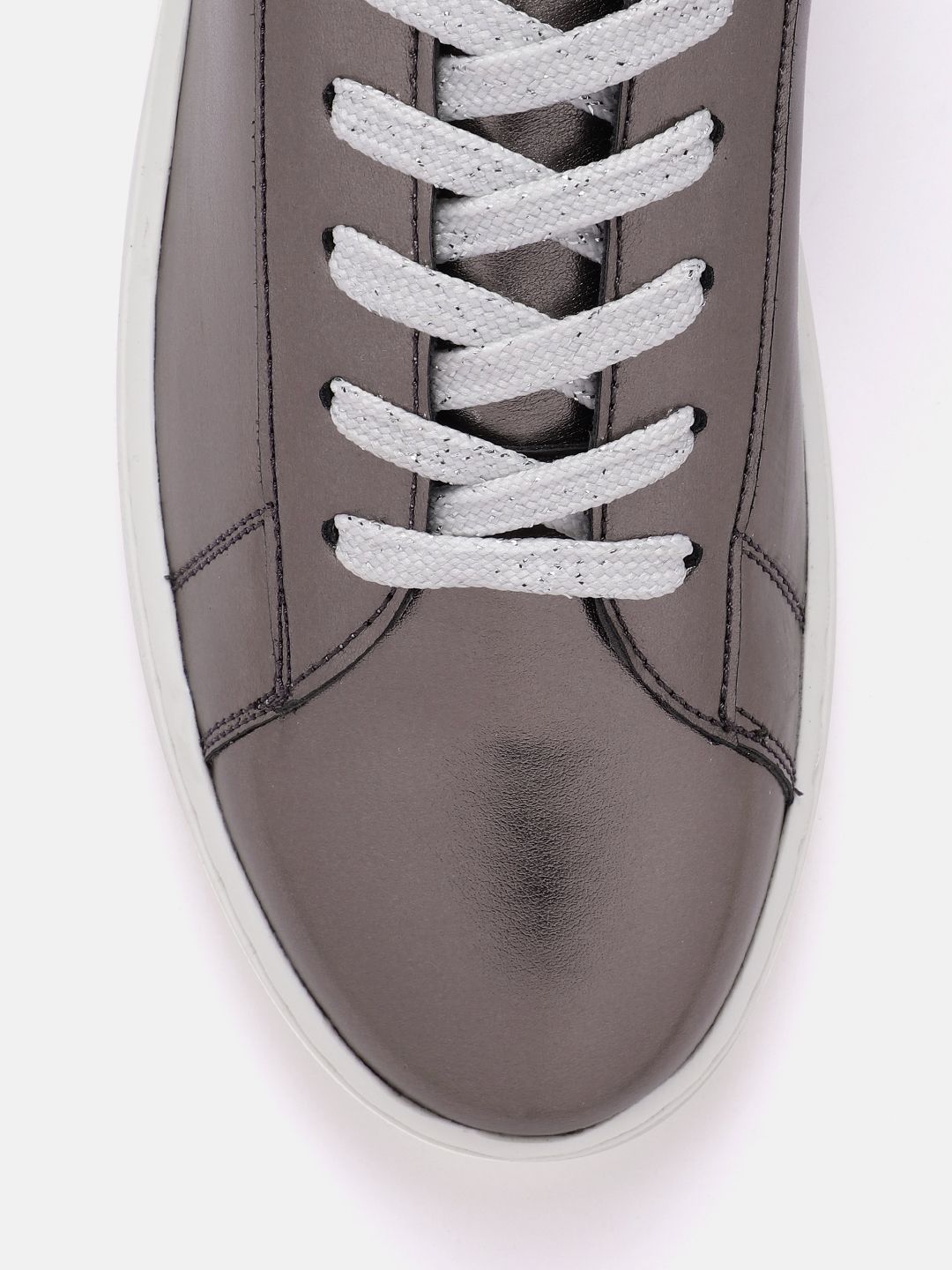 DressBerry Women Round Toe Sneakers