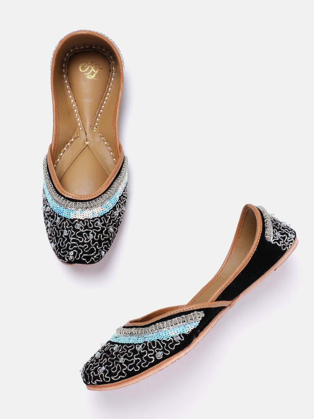 House of Pataudi Women Embroidered Leather Mojaris