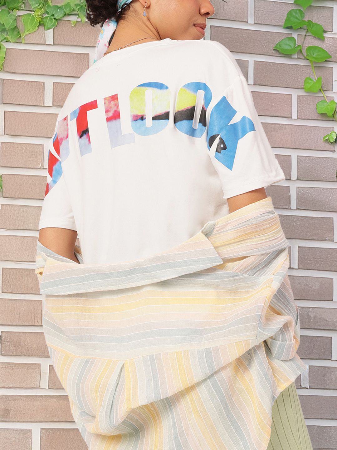 DressBerry Boldly Basic Typo Print Relaxed Tee